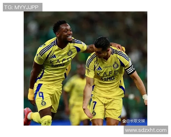 尤文图斯零封AC米兰，梅开二度的C罗助球队斩获胜利